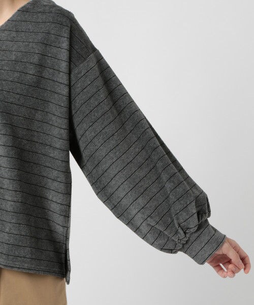 studio CLIP(スタディオクリップ)の「カットコールボーダーVネックプルオーバー(トップス・アイボリー×ホワイト/グレー/ボルドー/ブラウン)」の10枚目の写真