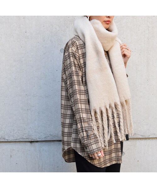 no brand（ノーブランド）の「Fringe Muffler（マフラー・レディース・その他）」の6枚目の写真