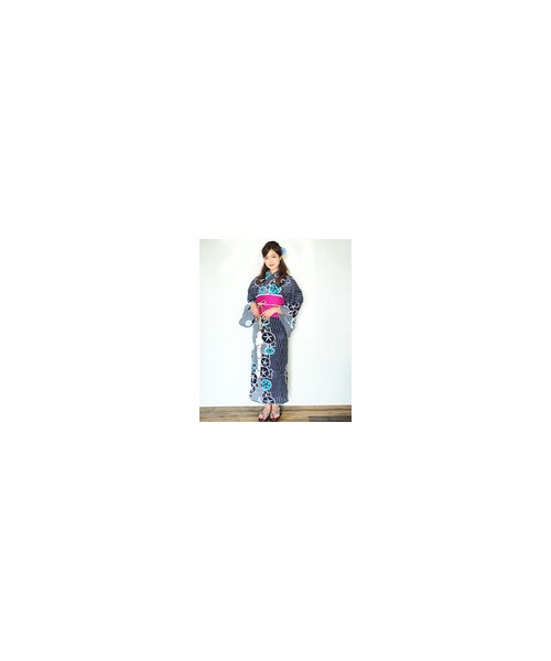 --(--)の「女性浴衣 レディース浴衣 浴衣 単品 浴衣単品 仕立て上がり レディース 女性用 フリー 朝顔 青 ブルー 紺 縞 変わり織 お洒落(浴衣・レディース・グレー・F)」の2枚目の写真