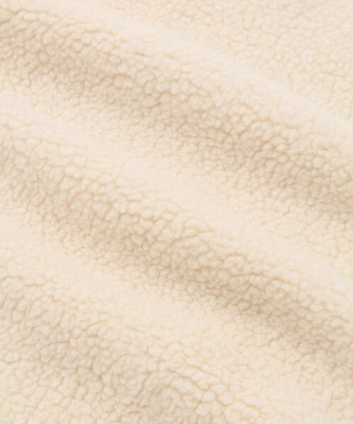 LEPSIM（レプシィム）の「ボアクループルオーバー／ＬＳ（トップス・アイボリー/チャコールグレー/モカ）」の17枚目の写真