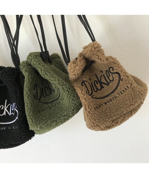 copine（コピン）の「Dickiesボア巾着バッグ（4color）【クリックポスト対象商品】（ハンドバッグ・レディース・その他）」の4枚目の写真