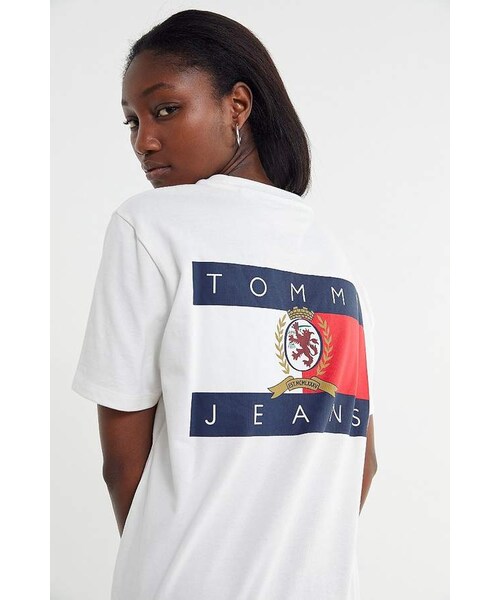 tommy crest flag tee