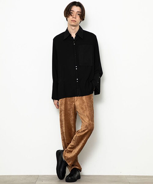 soe（ソーイ）の「テーパードベルベットトラウザー（）」 - WEAR