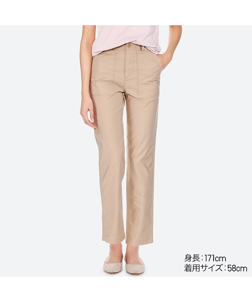 UNIQLO（ユニクロ）の「ベイカーパンツ（丈長め72cm）（その他パンツ・レディース・BEIGE 31/NAVY 69/GREEN 54/OFF WHITE 01・58/76/73/67/79/70/61/55/64）」の2枚目の写真