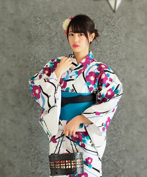 --(--)の「女性浴衣 レディース浴衣 浴衣 単品 浴衣単品 仕立て上がり 綿麻 レディース 女性用 フリー 花 椿 ピンク 青 ストライプ 縞 変わり織 お洒落(浴衣・レディース・ホワイト・F)」の1枚目の写真