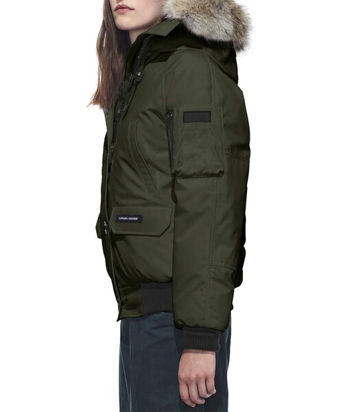 CANADA GOOSE（カナダグース）の「Canada Goose Chilliwack Down Bomber Jacket w/ Fur Hood（）」 WEAR
