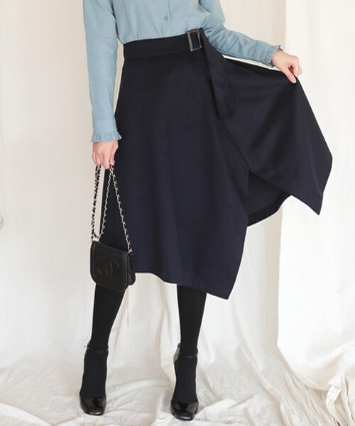 DHOLIC（ディーホリック）の「サイドベルトAラインスリットスカート（スカート・レディース・ベージュ/ブルー・FREE）」の2枚目の写真
