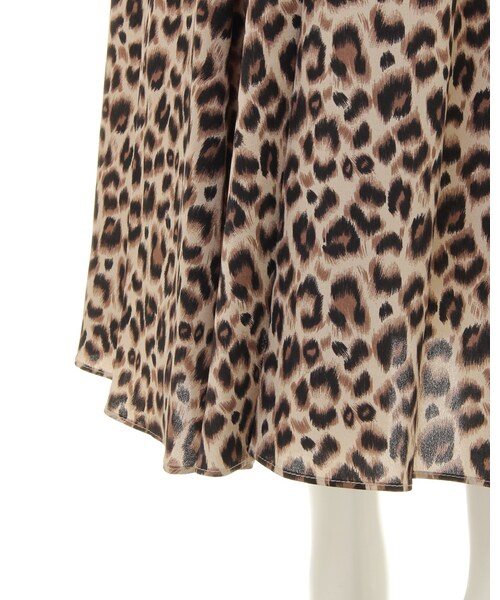 INGNI（イング）の「ヒョウ柄ロング／スカート（スカート・レディース・ｱｲﾎﾞﾘｰ/ﾍﾞｰｼﾞｭ・M）」の4枚目の写真