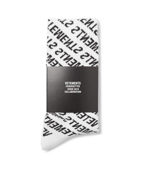 VETEMENTS（ヴェトモン）の「Vetements + Reebok Logo-Jacquard Stretch Nylon And Cotton-Blend Socks（ソックス/靴下・メンズ・White・Eu39/42）」の2枚目の写真
