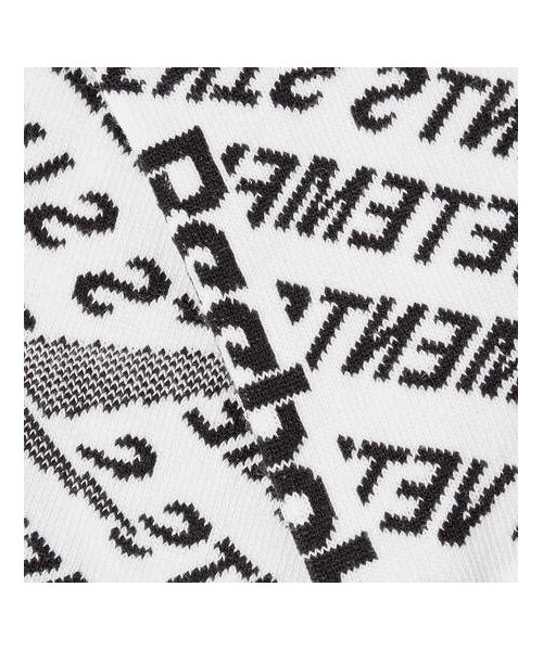 VETEMENTS（ヴェトモン）の「Vetements + Reebok Logo-Jacquard Stretch Nylon And Cotton-Blend Socks（ソックス/靴下・メンズ・White・Eu39/42）」の3枚目の写真