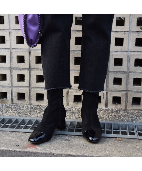 no brand(ノーブランド)の「Black Straight Denim(デニムパンツ・レディース・その他)」の5枚目の写真