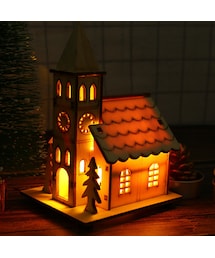 北　クリスマスライトハウス　イルミネーションハウス　キャンドル置物 ３２cm 北クリスマスライトハウスイルミネーションハウスキャンドル置物 32cm