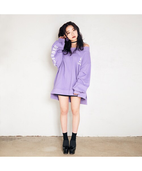 ANDGEEBEE（アンジービー）の「【ANDGEEBEE】フェネックオフショルロゴスウェット　AG184CS19（パーカー・レディース・その他）」の3枚目の写真