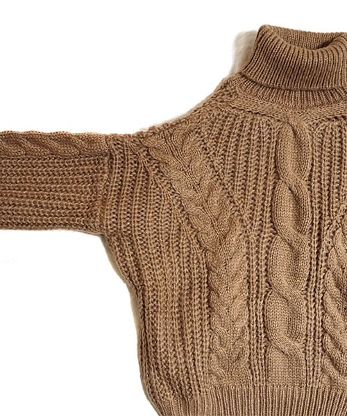 Tiffee SELECT（ティフィーセレクト）の「ローゲージタートルネックケーブルニットセーター（ニット/セーター・レディース・ブラウン/ホワイト・F）」の3枚目の写真
