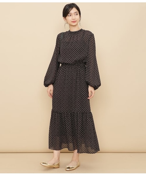 ADAM ET ROPE'（アダムエロペ）の「ミニフラワーボリューム