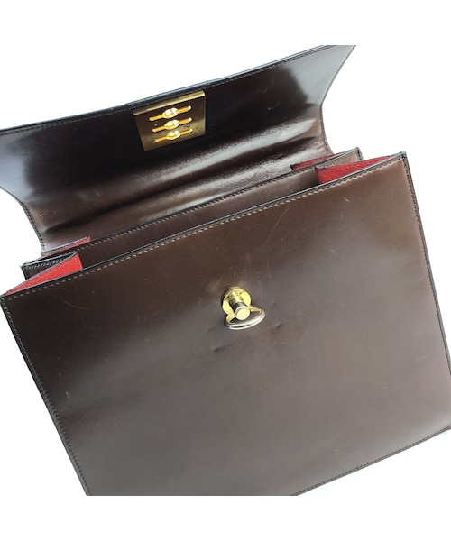 STORES.jp(ストアーズドットジェーピー)の「CELINE セリーヌ 3連チェーン ガンチーニ レザー ハンドバッグ ブラウン vintage ヴィンテージ オールドセリーヌ マンテル(ハンドバッグ・レディース・その他)」の7枚目の写真