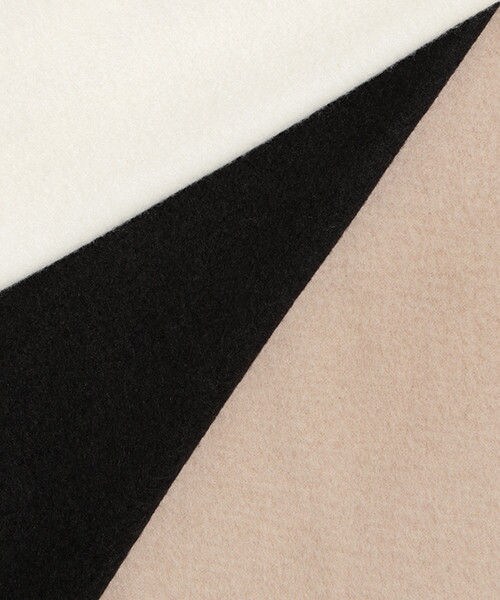 studio CLIP（スタディオクリップ）の「ゆるふわVネックBIGチュニックプルオーバー（ワンピース/ドレス・オフホワイト/ブラック/ベージュ）」の13枚目の写真