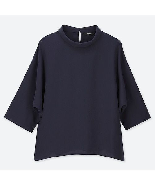 UNIQLO（ユニクロ）の「ドレープブラウス（7分袖）（シャツ/ブラウス・レディース・NATURAL 30/GREEN 54/NAVY 69/OFF WHITE 01・XL/XXL/3XL/XS/L/M/S）」の4枚目の写真