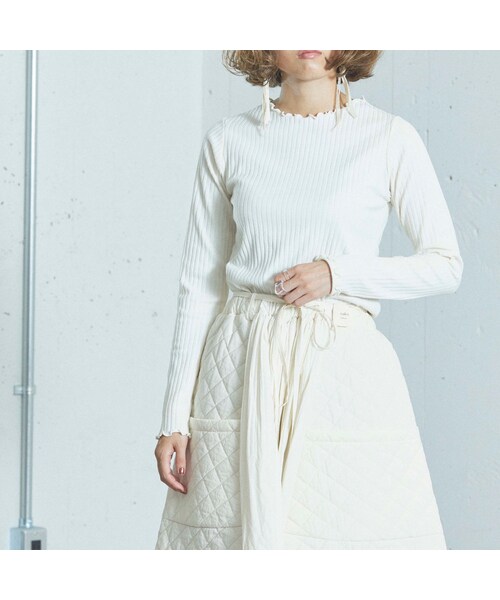 sakishimatokyo(サキシマトーキョー)の「sakishima tokyo カットソー offwhite(Tシャツ/カットソー・レディース・その他)」の4枚目の写真