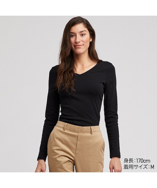UNIQLO（ユニクロ）の「コットンフライスVネックT（長袖）（Tシャツ/カットソー・レディース・GREEN 54/BLACK 09/NAVY 69/WHITE 00/GRAY 03/RED 15/BEIGE 31・XS/L/3XL/S/M/XL/XXL）」の3枚目の写真