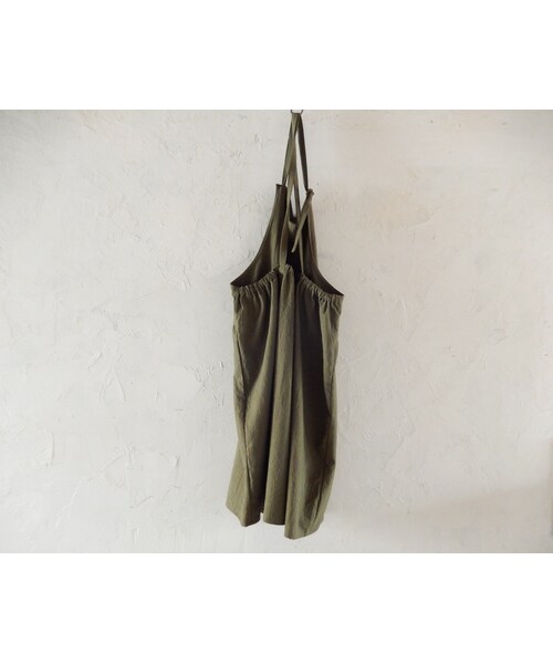Handmade(ハンドメイド)の「COCOLO Linen Dress apron(Khaki)(エプロン・レディース・その他)」の4枚目の写真