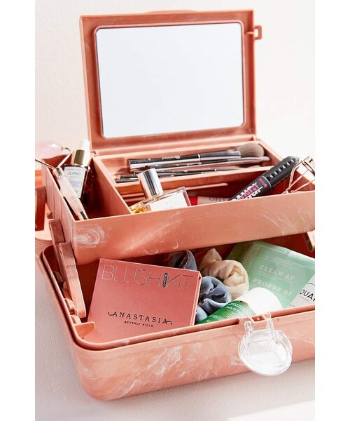 URBAN OUTFITTERS（アーバンアウトフィッターズ）の「Caboodles UO Exclusive OnTheGo Girl Makeup Case（メイクブラシ）」 WEAR