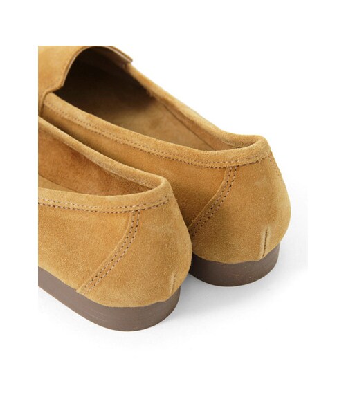 URBAN RESEARCH（アーバンリサーチ）の「jujube　ポインテッドフラット（シューズ・レディース・OFF/CAMEL・36/37/38）」の9枚目の写真