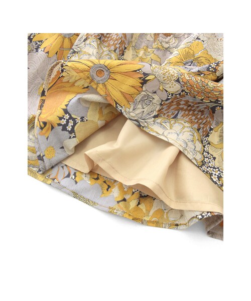 URBAN RESEARCH DOORS（アーバンリサーチドアーズ）の「リバティフラワーギャザースカート（スカート・レディース・イエロー/ブルー・one）」の8枚目の写真