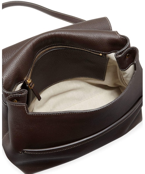 THE ROW（ザロウ）の「THE ROW Sideby Equestrian Leather Crossbody Messenger Bag（ショルダーバッグ・レディース・Brown・One Size）」の2枚目の写真