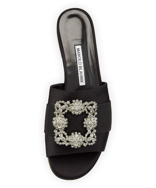 Manolo Blahnik ショクム エンヘリッシュト ミュル 【関税込】 Manolo Blahnik Shogmu Jewel-Embellished Suede Mules | Saks