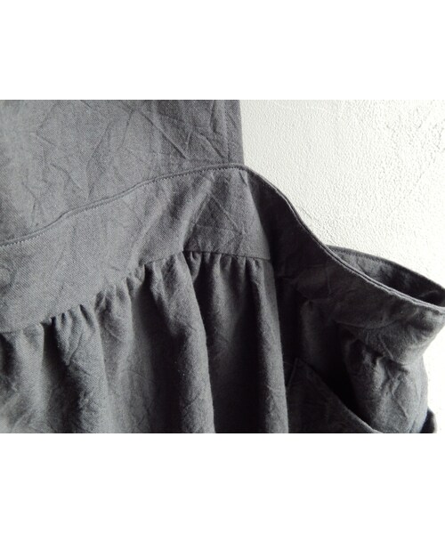 Handmade（ハンドメイド）の「COCOLO Linen Dress apron（Grey)（エプロン・レディース・その他）」の2枚目の写真