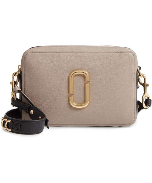 MARC JACOBS（マークジェイコブス）の「MARC JACOBS The Softsoft 27 Crossbody Bag（ショルダーバッグ・レディース・Black/Blue/Brown/Red・One Size）」の2枚目の写真