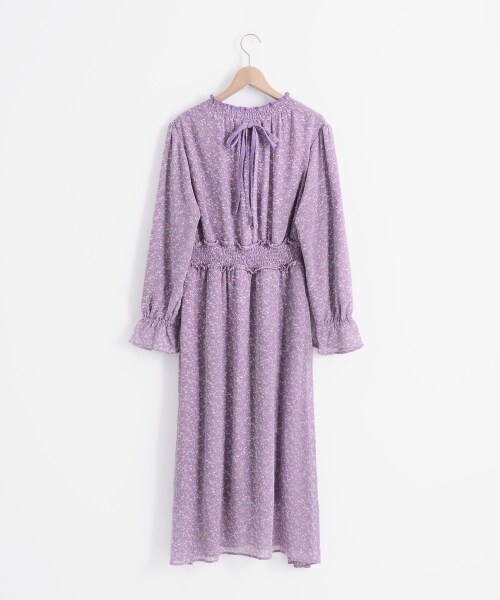 MAJESTIC LEGON（マジェスティックレゴン）の「【予約商品】プチフラワーハイネックワンピース（ワンピース/ドレス・レディース・ラベンダー柄/アイボリー柄/ネイビー柄・S/M）」の4枚目の写真