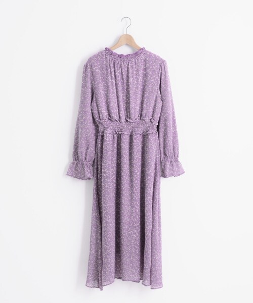 MAJESTIC LEGON（マジェスティックレゴン）の「【予約商品】プチフラワーハイネックワンピース（ワンピース/ドレス・レディース・ラベンダー柄/アイボリー柄/ネイビー柄・S/M）」の3枚目の写真