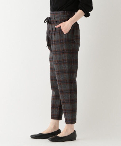 studio CLIP（スタディオクリップ）の「起毛チェックウエストリボンテーパードパンツ（パンツ・オフホワイト/チャコール/ネイビー）」の7枚目の写真