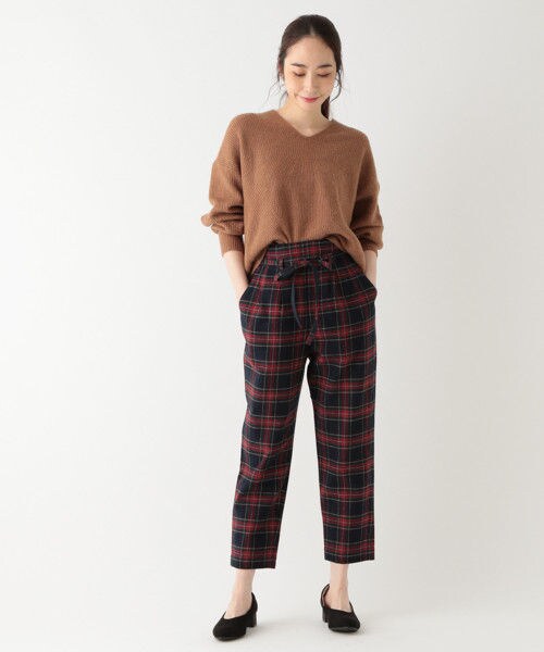 studio CLIP（スタディオクリップ）の「起毛チェックウエストリボンテーパードパンツ（パンツ・オフホワイト/チャコール/ネイビー）」の6枚目の写真