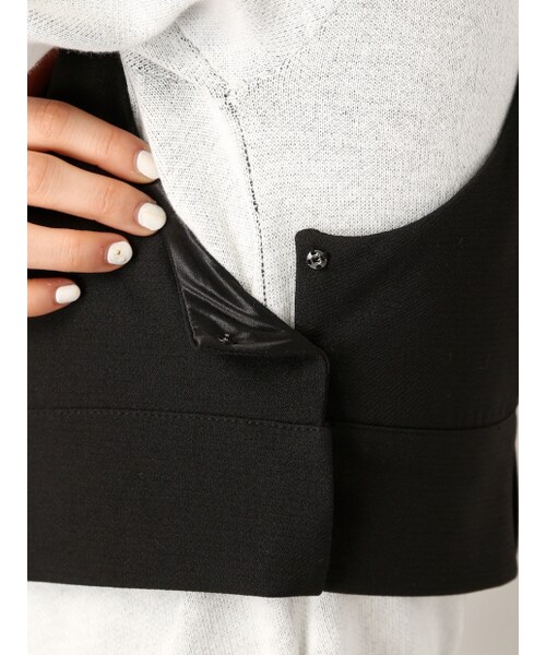 NOMINE(ノミネ)の「カシメリボンセットアップ(トップス・レディース・ivory/black/gray・F)」の9枚目の写真