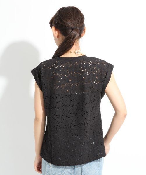 LOWRYS FARM（ローリーズファーム）の「レースサガラワッペンＴショートスリーブ（トップス・レディース・ピンク/ブラック/ブルー/オフ・Ｌ/Ｍ）」の7枚目の写真
