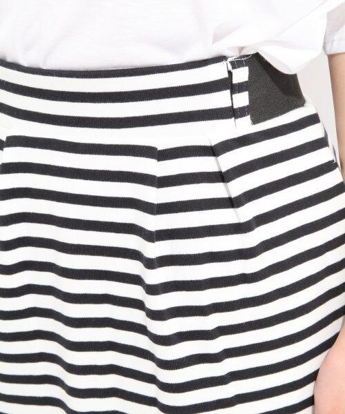 LOWRYS FARM（ローリーズファーム）の「ボーダーコクーンスカート２（スカート・レディース・オフ・Ｌ/Ｍ）」の5枚目の写真