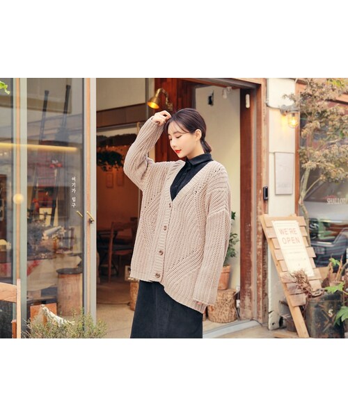 HOTPING（ホッピン）の「ルーズニットカーディガン（カーディガン/ボレロ・レディース・블랙/베이지/그레이/핑크・フリーサイズ）」の3枚目の写真