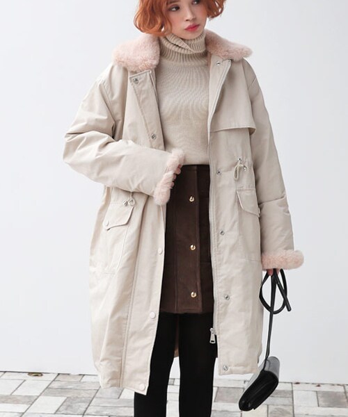 DHOLIC（ディーホリック）の「ファーポイントストリングジップアップ（ダウンジャケット/コート・レディース・グリーン/ベージュ・FREE）」の2枚目の写真