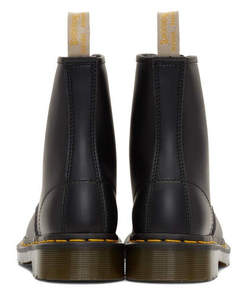 Dr. Martens(ドクターマーチン)の「Dr. Martens Black Vegan 1460 Boots(ブーツ・レディース・Black・35)」の2枚目の写真