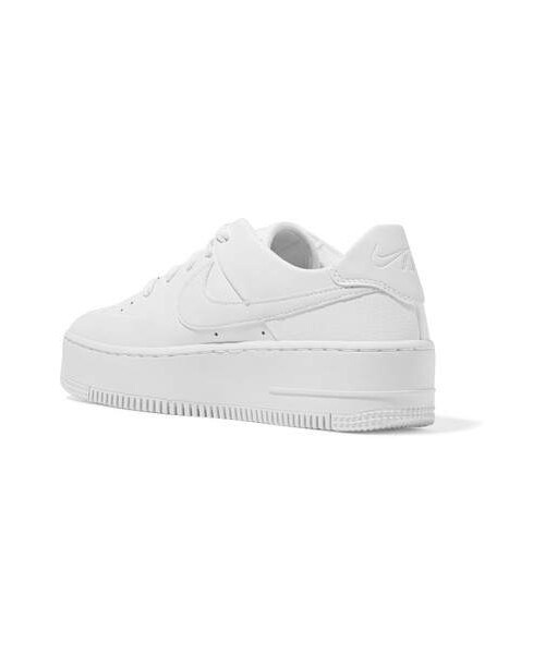 NIKE(ナイキ)の「Nike - Nike Air Force 1 Sage Textured-leather Sneakers - White(スニーカー・レディース・White・Us10/Us10.5/Us11/Us7.5)」の3枚目の写真