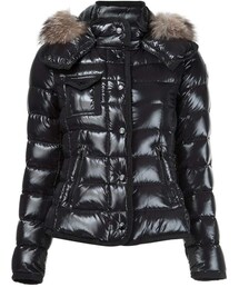 モンクレール ダウンジャケットARMOISE GIUBBOTTO MONCLER Moncler Burgundy Armoise Short Down Jacket - Size 0 ○ Labellov