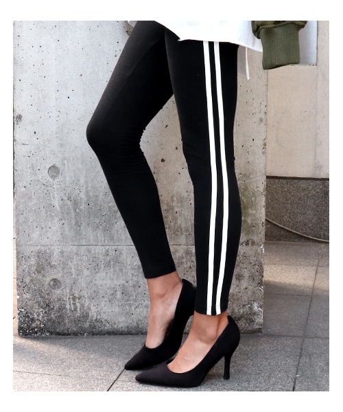 ANAP(アナップ)の「ラインレギンス(パンツ・レディース・ブラック・one size / 在庫有り)」の5枚目の写真