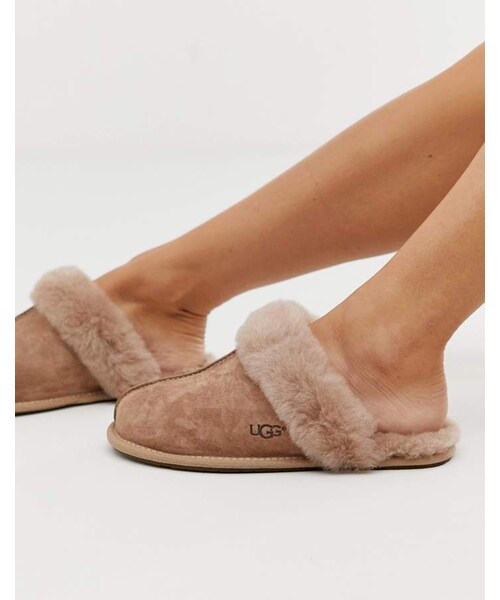 UGG（アグ）の「UGG Scuffette Fawn Slippers 