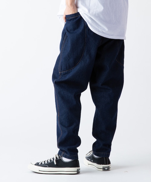 CAMBIO（カンビオ）の「Big Pocket Wide Tapered Denim デニムパンツ 