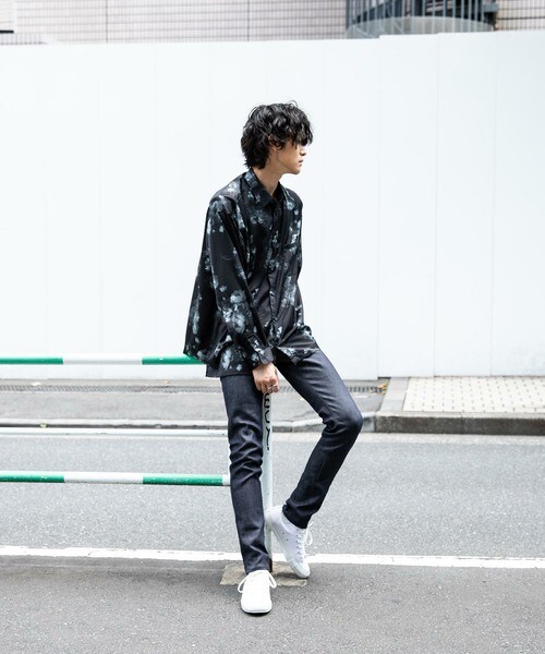 STUDIOUS（ステュディオス）の「ダークフラワービッグシルエットシャツ