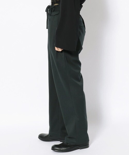 Toironier（トワロニエ）の「Toironier/トワロニエ/TROUSERS/ﾄﾗｳｻﾞｰｽﾞ（パンツ・メンズ・BLACK/BEIGE/GREEN・F）」の2枚目の写真