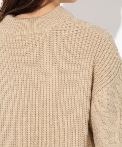 Heather（ヘザー）の「ケーブルニットワンピ－ス（ワンピース/ドレス・ホワイト/ベージュ/ネイビー）」の13枚目の写真